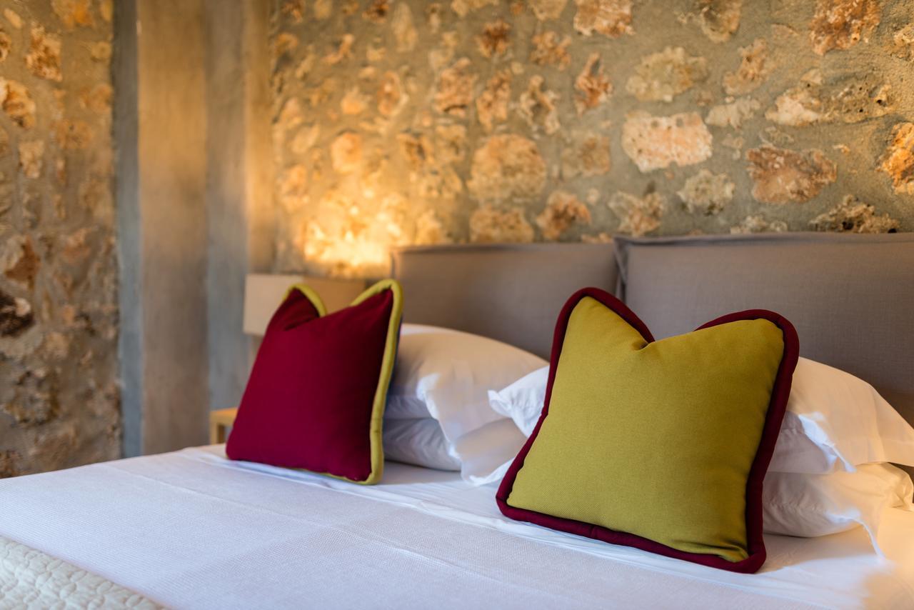 North Point Rooms Antipata  Buitenkant foto