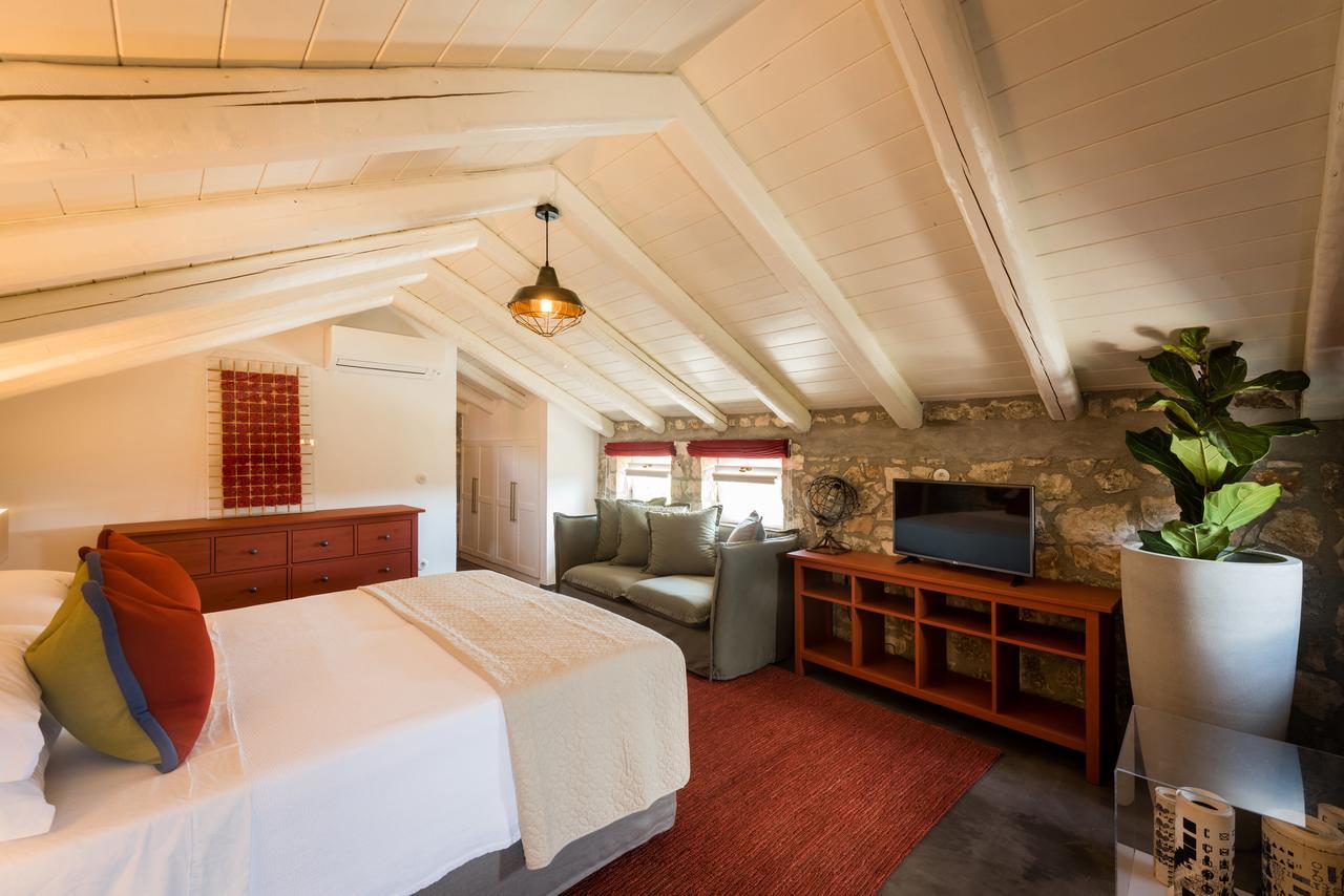 North Point Rooms Antipata  Buitenkant foto