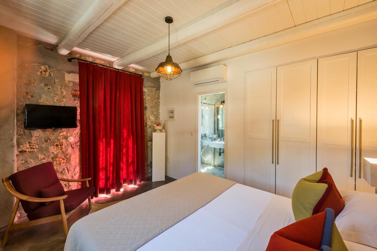 North Point Rooms Antipata  Buitenkant foto