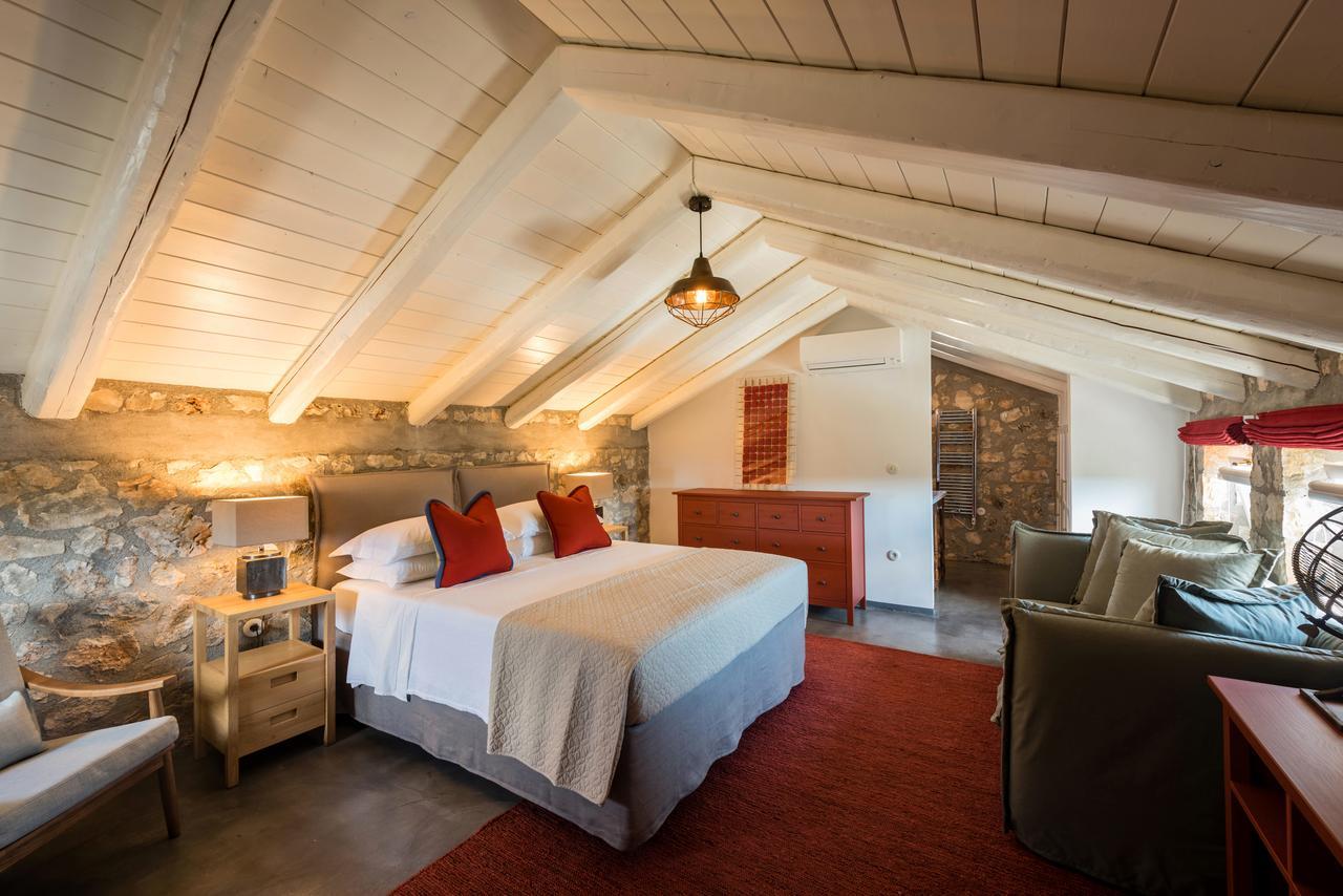 North Point Rooms Antipata  Buitenkant foto